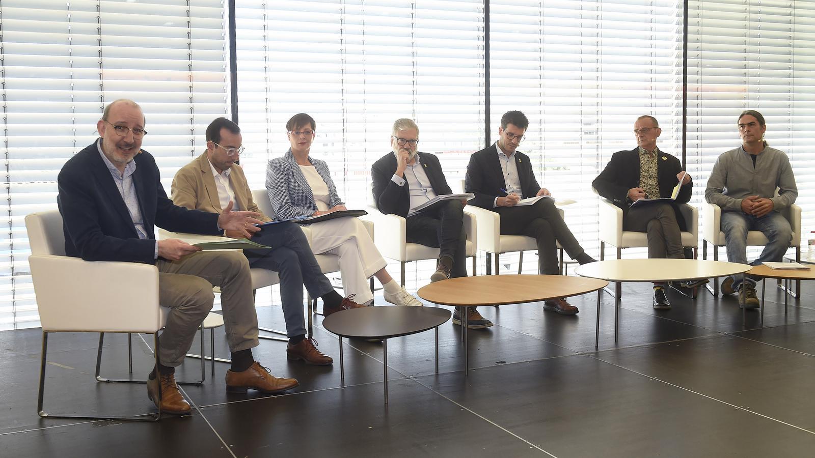 Debate electoral de las municipales en Lleida ciudad en mayo de 2019, moderado por el subdirector del ARA, Antoni Bassas.