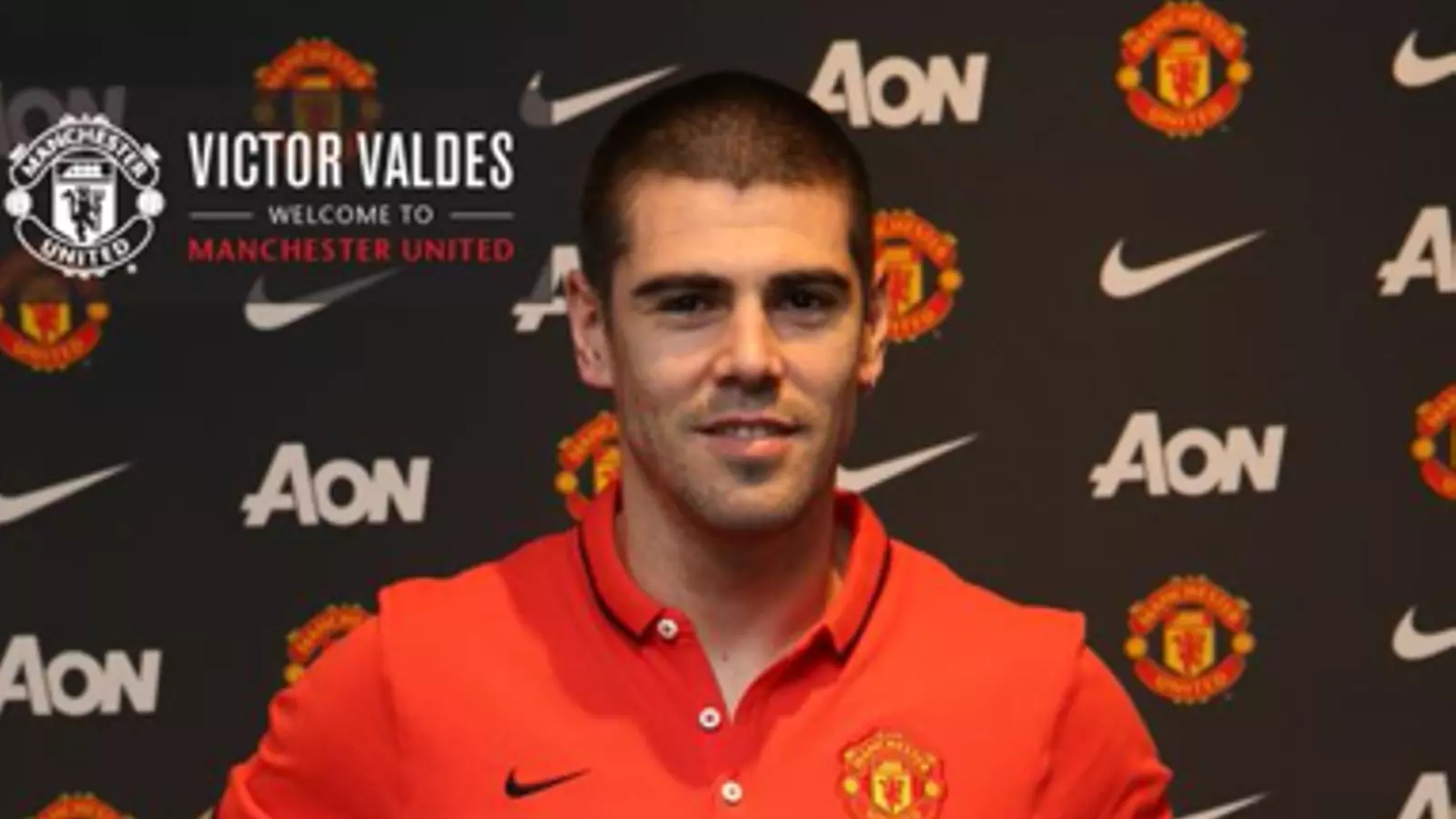 Víctor Valdés, nou porter del Manchester United