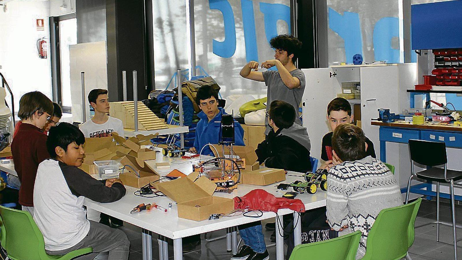 Creix l’interès pel campus tecnològic d’estiu de Xnergic