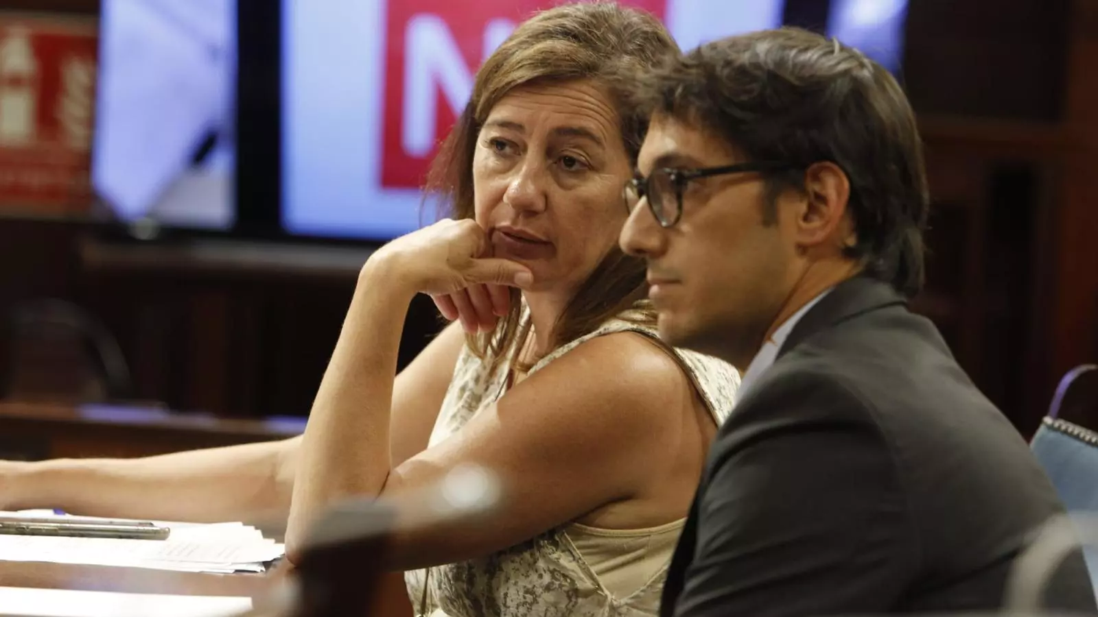 Armengol i Negueruela, el passat dimarts en la votació de la llei turística