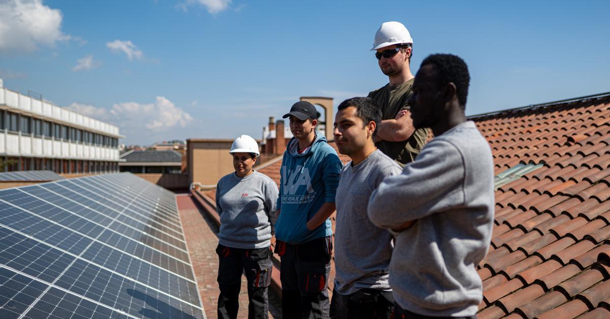 Renewable Energy Training for Vulnerable Youth | Content Writer Roles