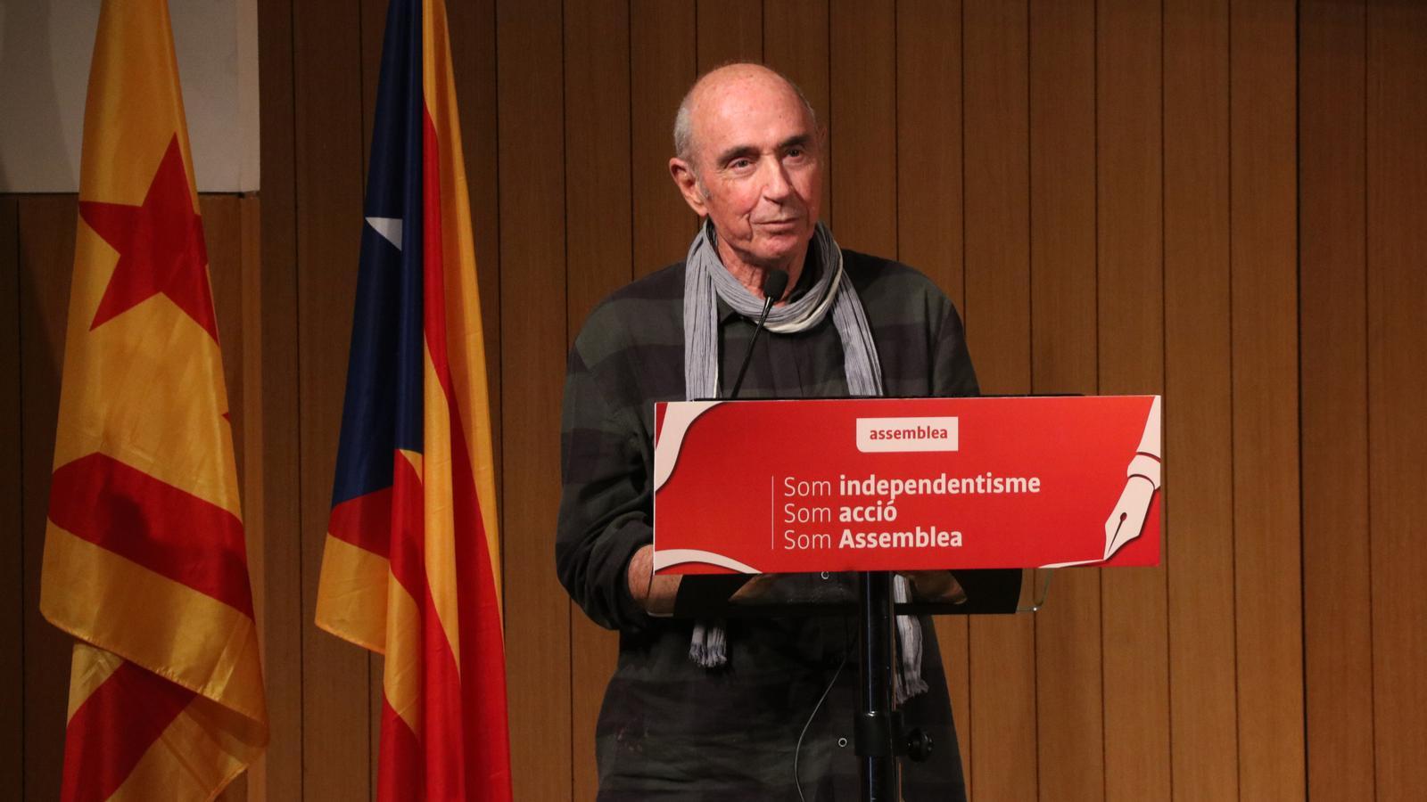 Llach, durant la cloenda de l'assemblea de l'ANC