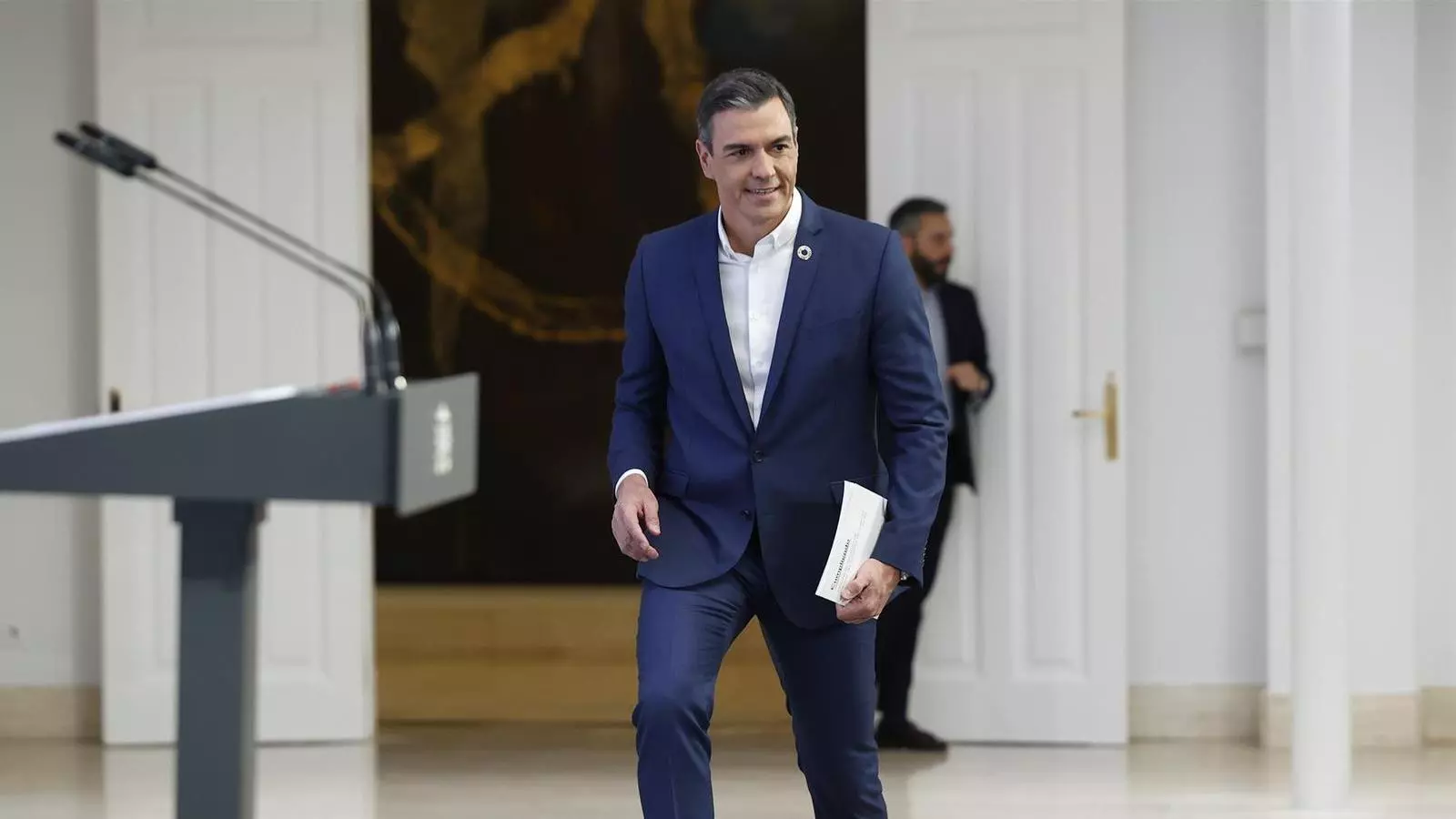 El president espanyol, Pedro Sánchez, abans de començar la compareixença de balanç del curs polític