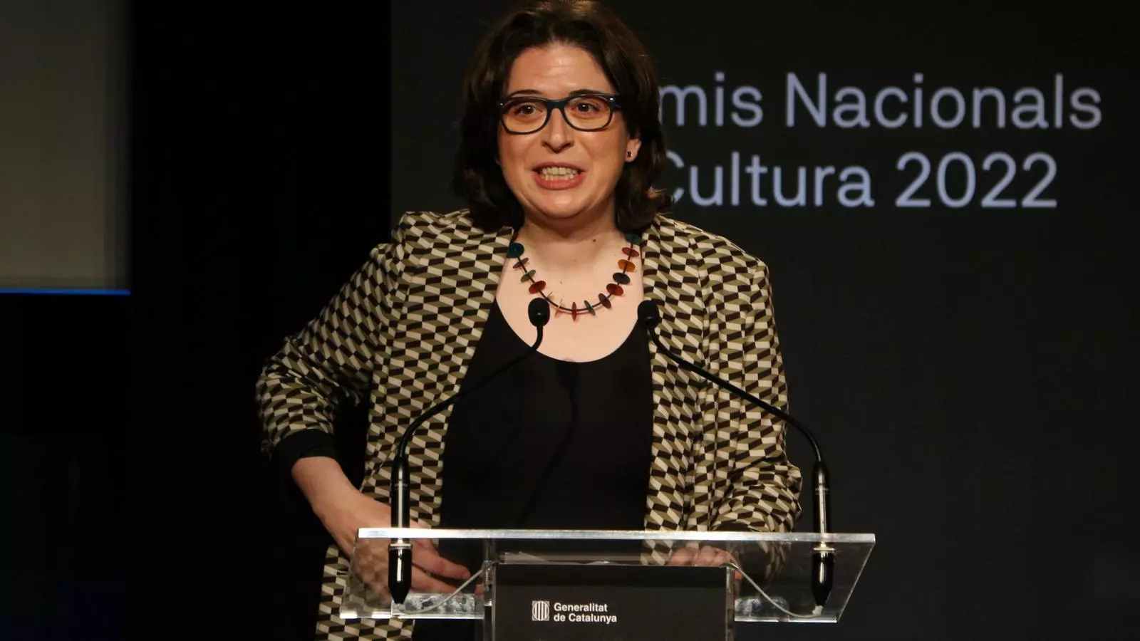 Àngels Gregori durant l'entrega dels Premis Nacionals de Cultura