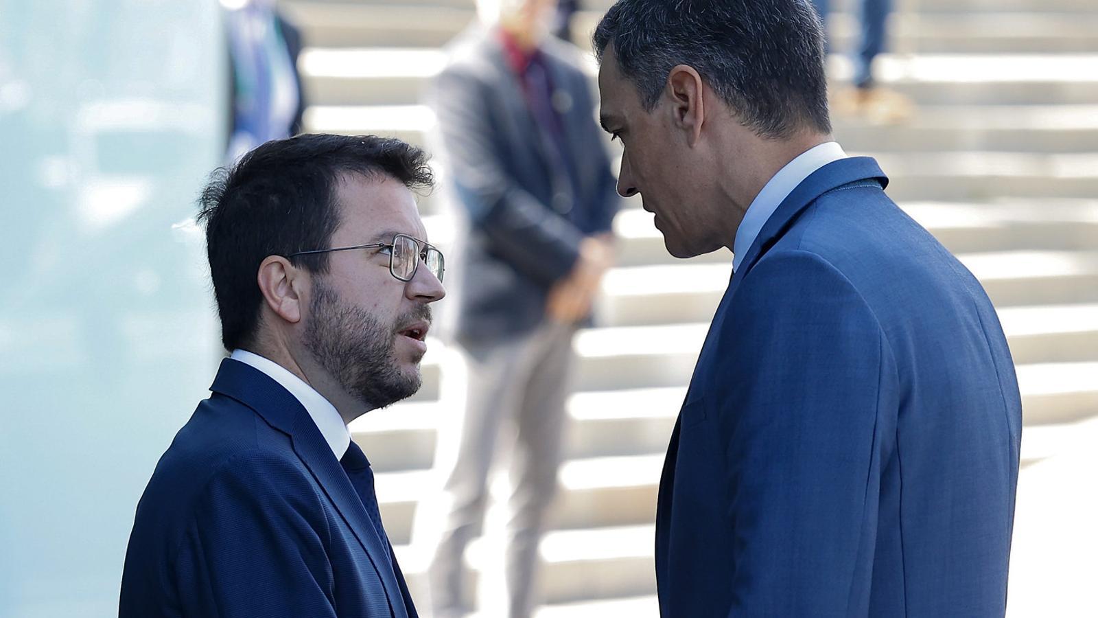 El president de la Generalitat, Pere Aragonès, i el del govern espanyol, Pedro Sánchez.