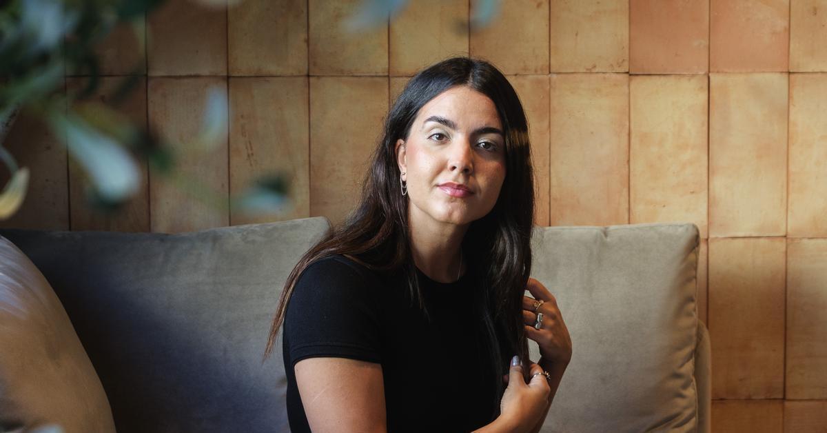 Júlia Colom: "Bad Bunny es el artista más ‘mainstream’ del planeta y reivindica sus raíces"