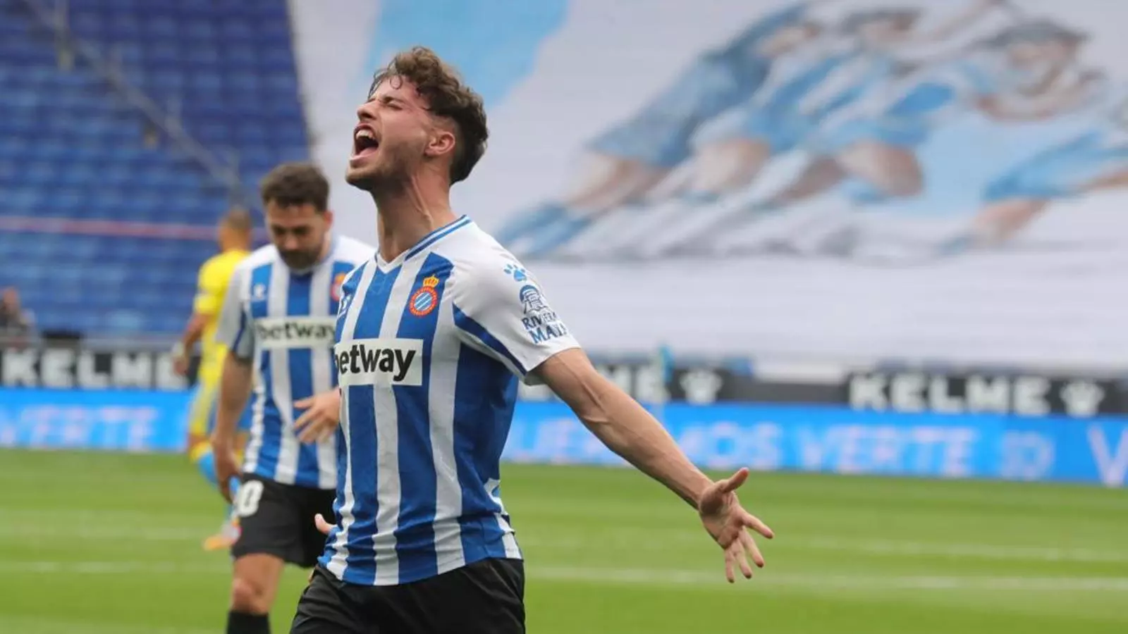 Puado, celebrant un dels gols d'ahir.