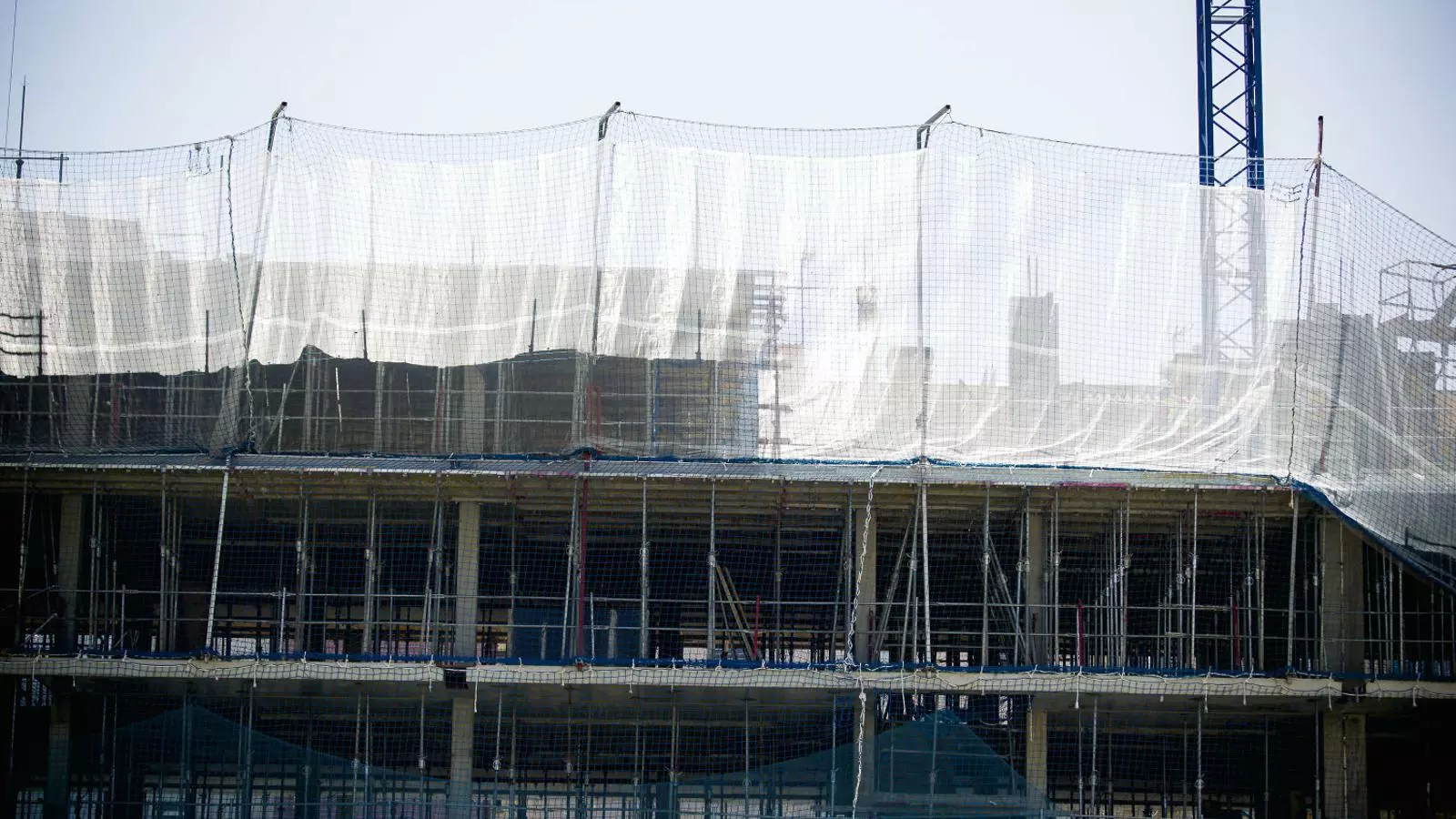 L’especulació immobiliària i el dret a sostre