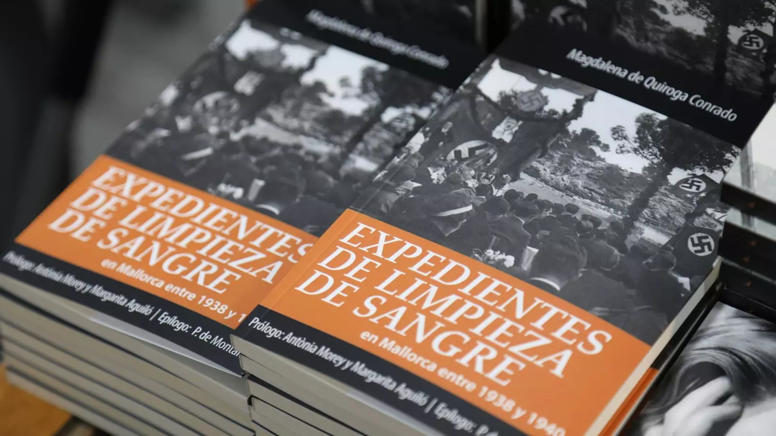 El llibre 'Expedientes de limpieza de sangre en Mallorca', de la historiadora Magdalena de Quiroga.