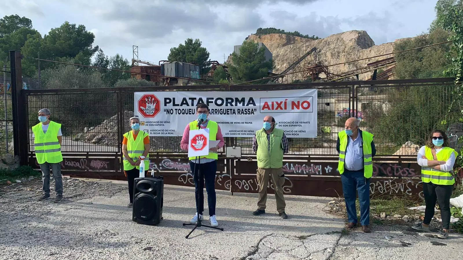 Veïns de la pedrera es mostren contraris al gran trànsit de camions que suposarà l'actual projecte de restauració