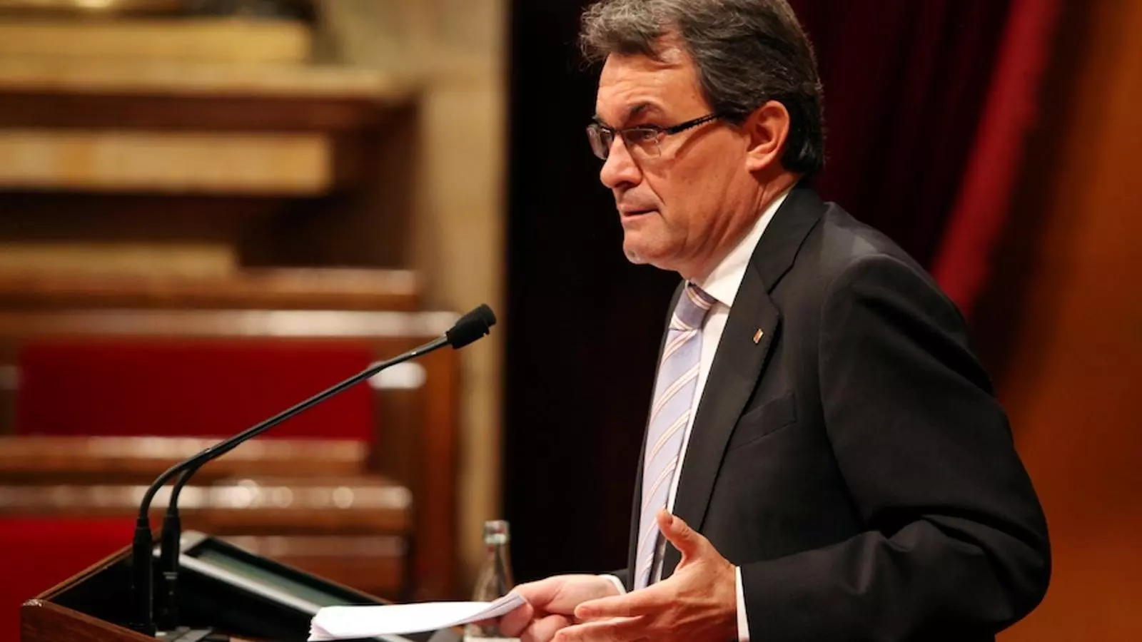 Mas, durant la intervenció al Parlament. ACN