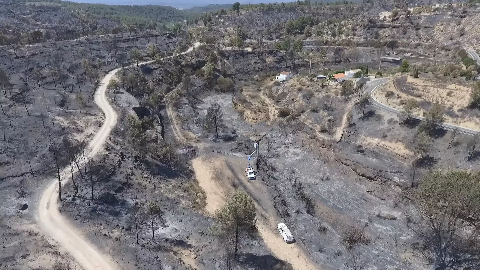 L'incendi de la Ribera d'Ebre, a vista de dron: zones cremades entre la Palma d'Ebre i Flix