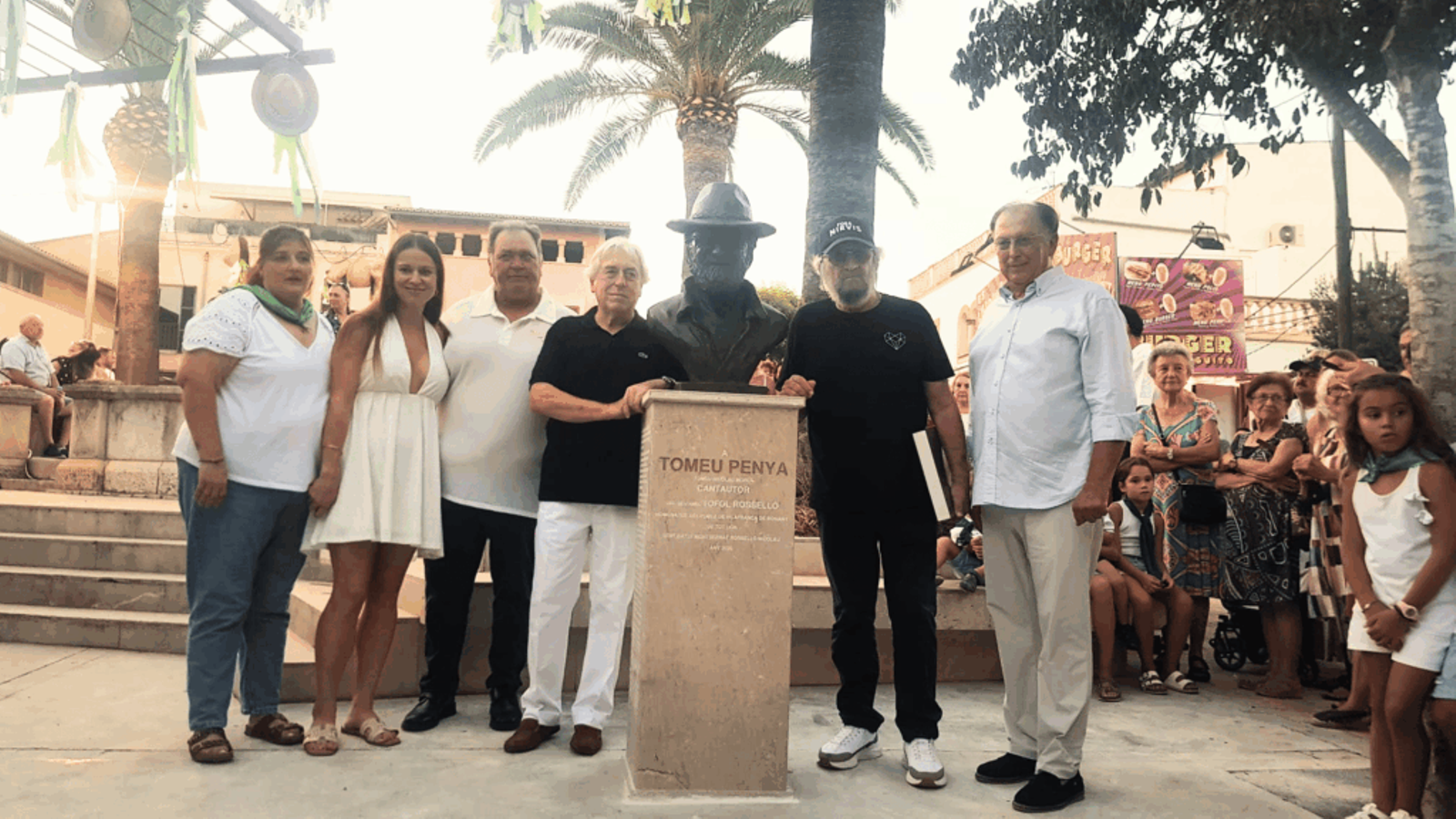 Premiere of the sculpture