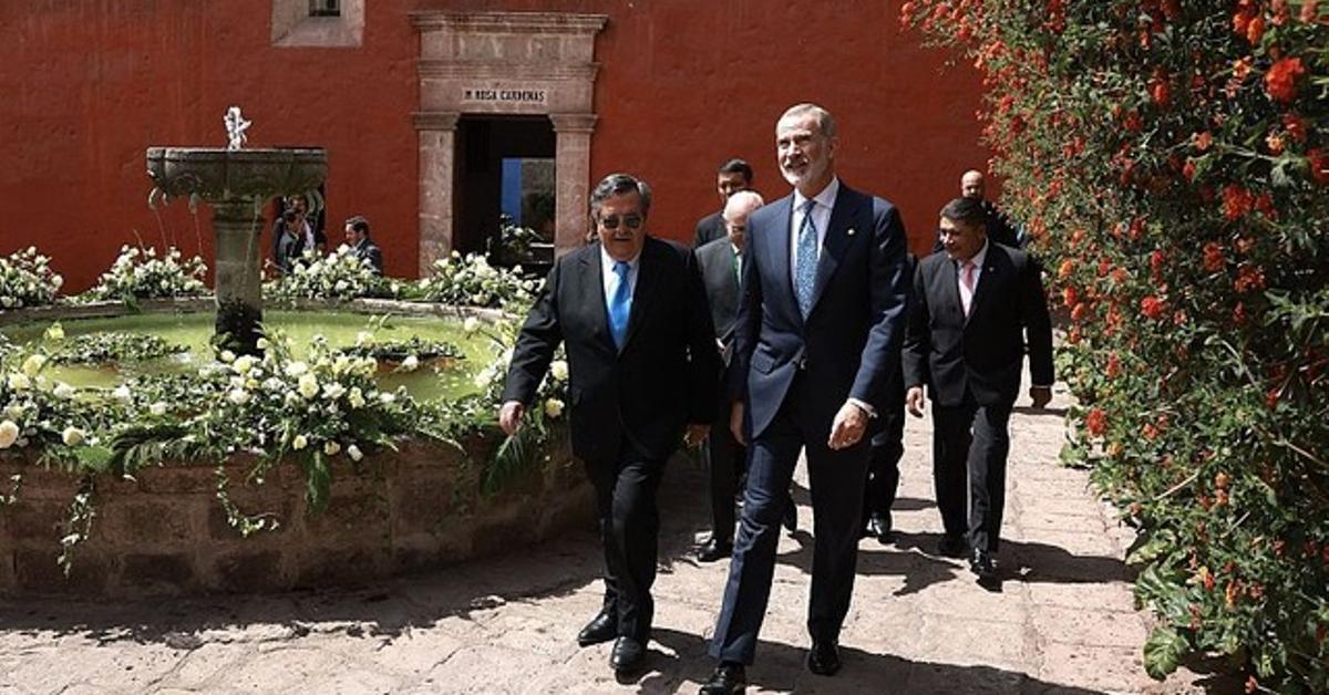 Monarchic Propaganda & Peace: A Critical Analysis