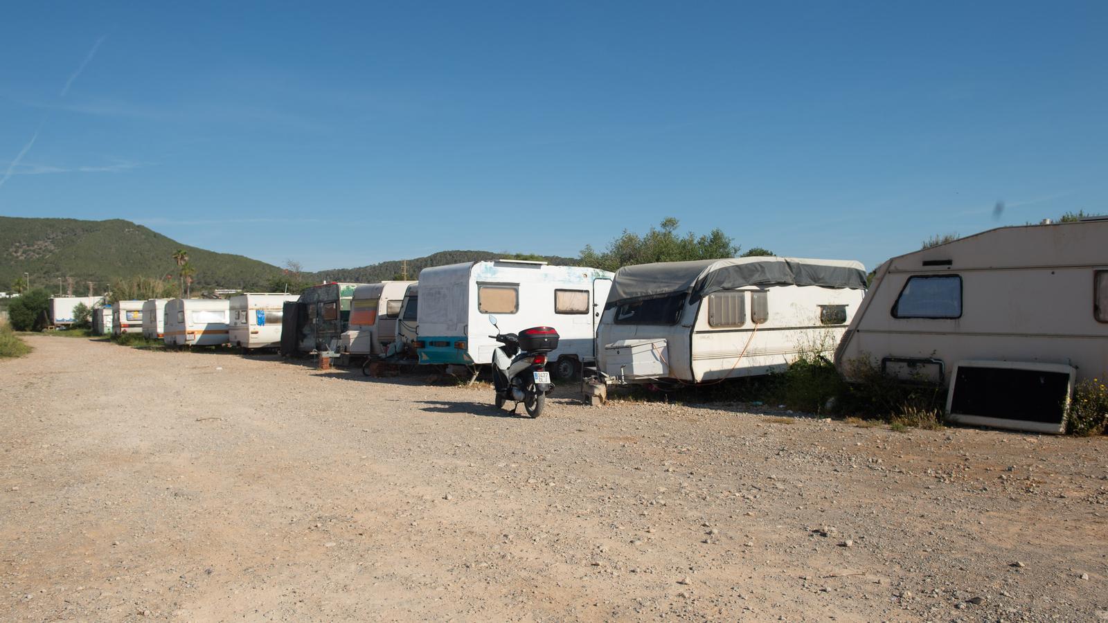 Image d'arxiu d'un assentament il·legal a les Salines.