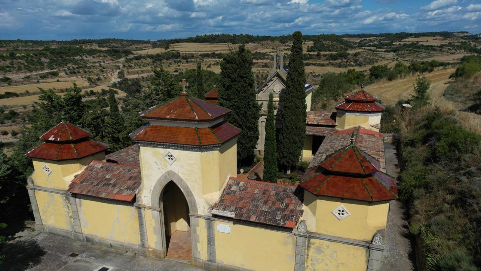 Main façade of the modernist cemetery of Montornés de la Segarra