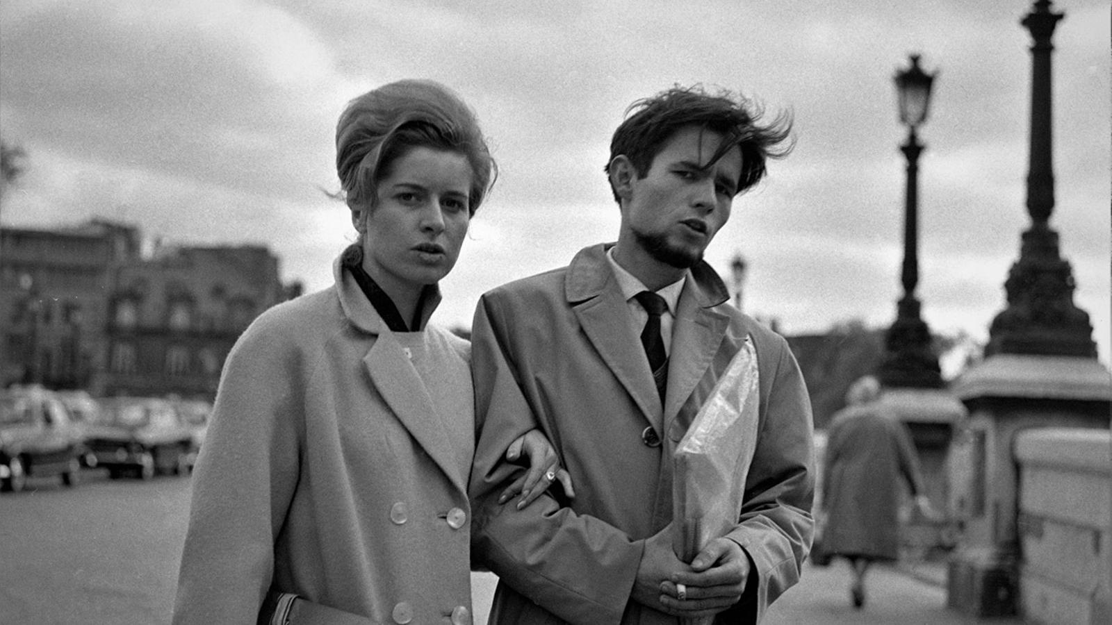 'Couple at the Pont Royal', by Eugeni Forcano