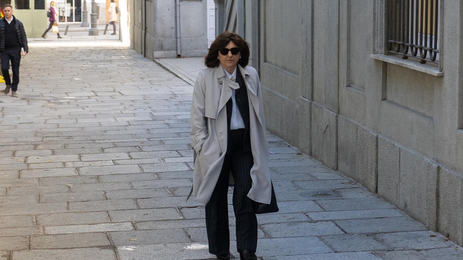 Almduena Lastra llegando al Tribunal Supremo para declarar como testigo en el juicio del fiscal general del Estado
