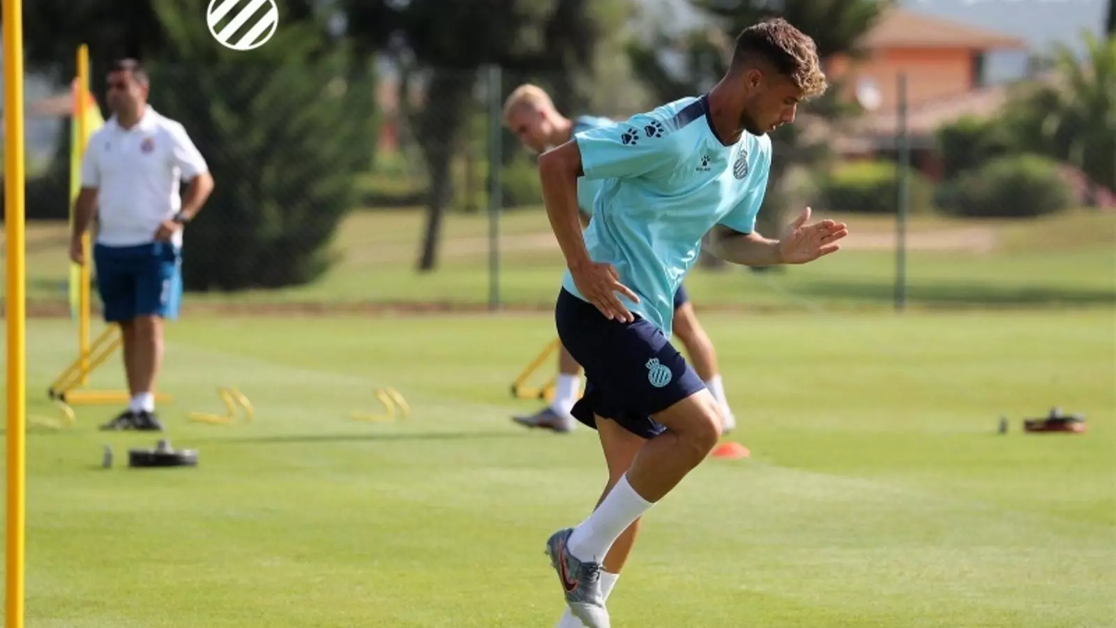 Javi Puado, durant un entrenament amb l’Espanyol
