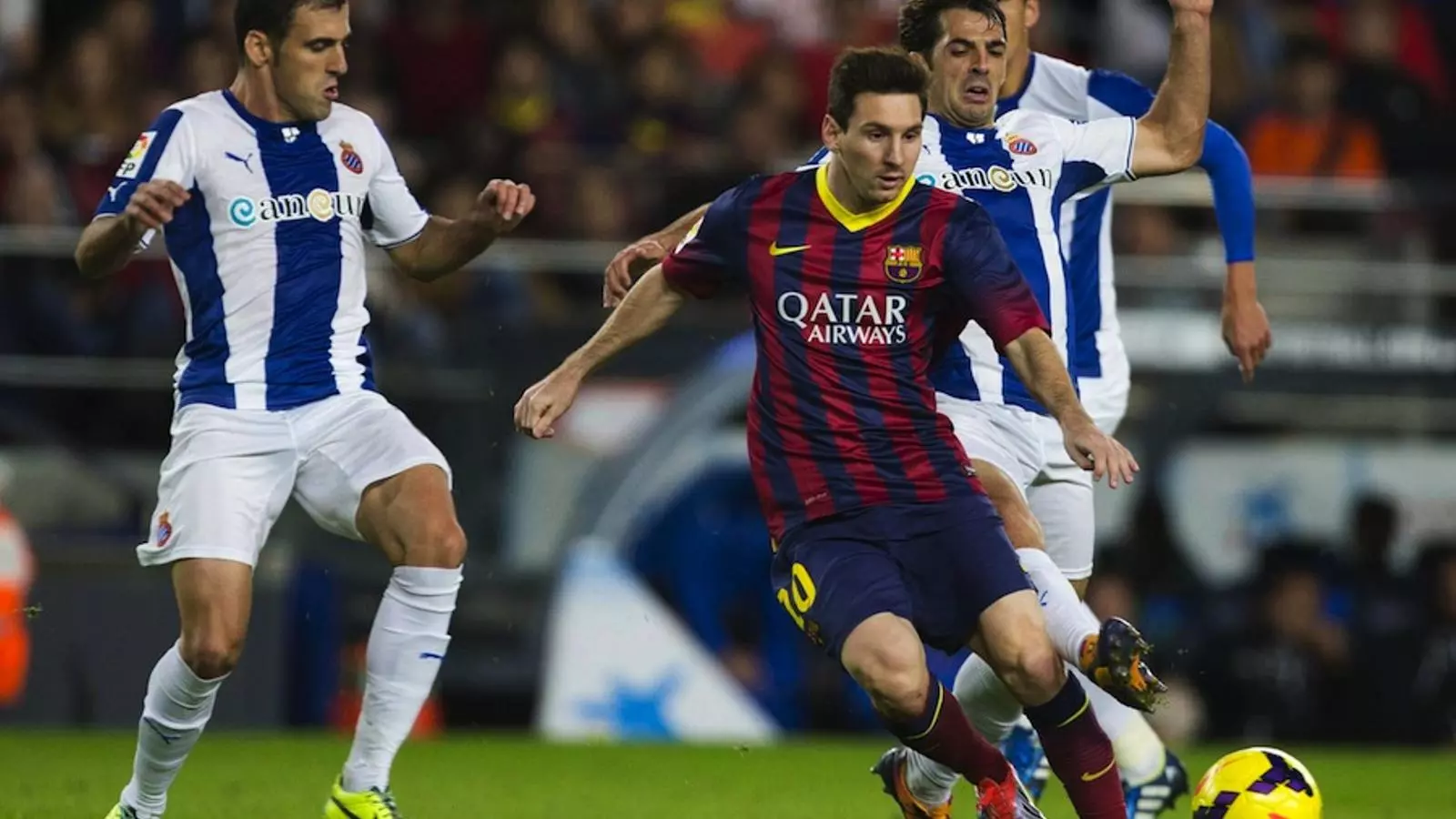 Leo Messi, durant el derbi contra l'Espanyol