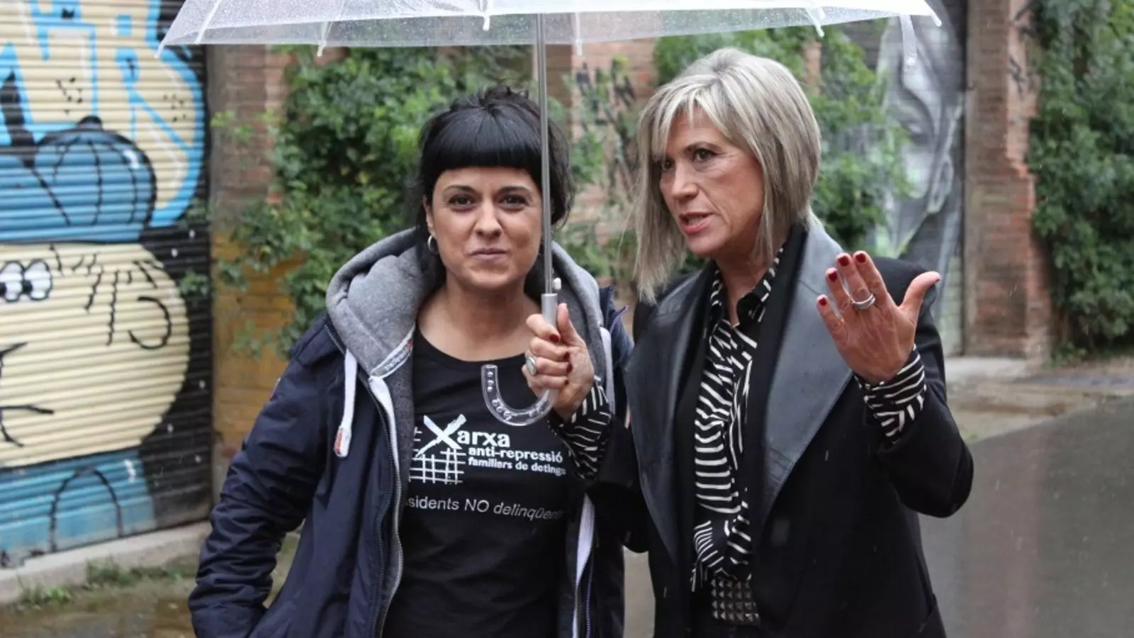 Anna Gabriel i Julia Otero, durant l'emissió del 'Fora de sèrie' de TV3