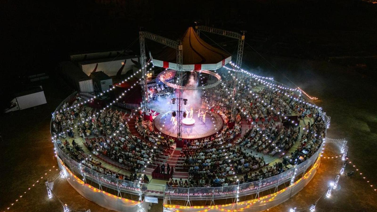 Circo en Roses