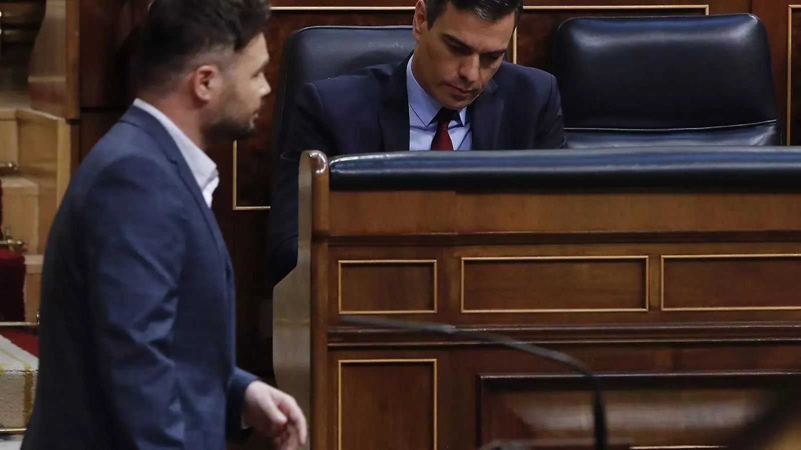 Gabriel Rufián i Pedro Sánchez, en una sessió al Congrés aquest any.