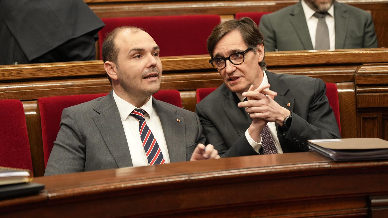 The President of the Generalitat, Salvador Illa, alongside the Minister of the Presidency, Albert Dalmau.