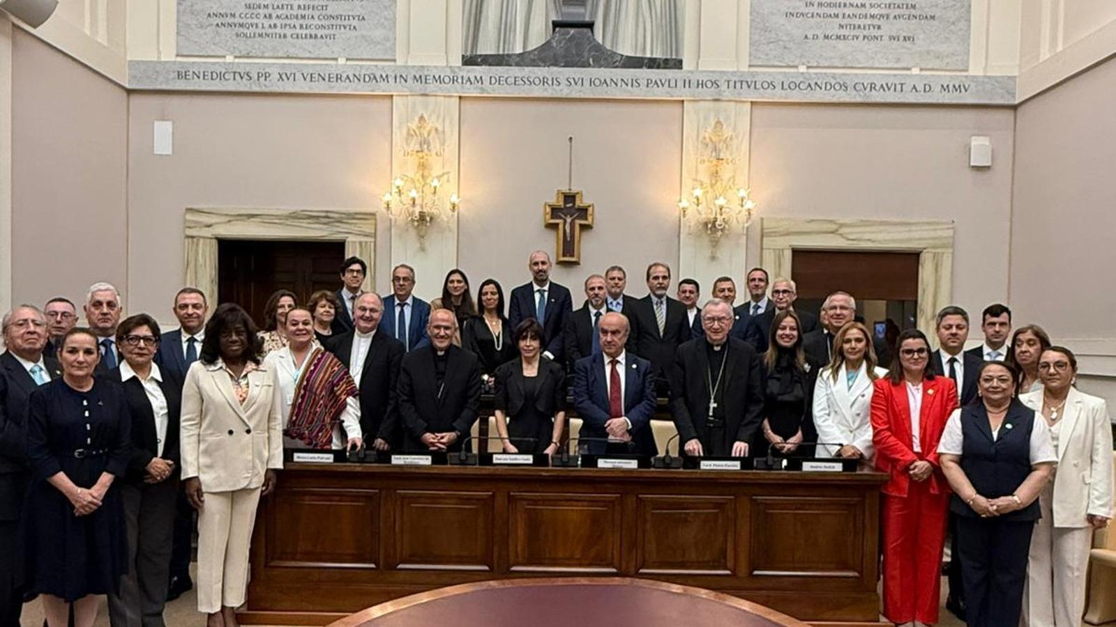 El secretari d’Estat d’Educació i Universitats, Josep Anton Bardina, ha participat en la Trobada d’Alt Nivell de l’Organització d’Estats Iberoamericans per l’educació, la ciència i la cultura (OEI)