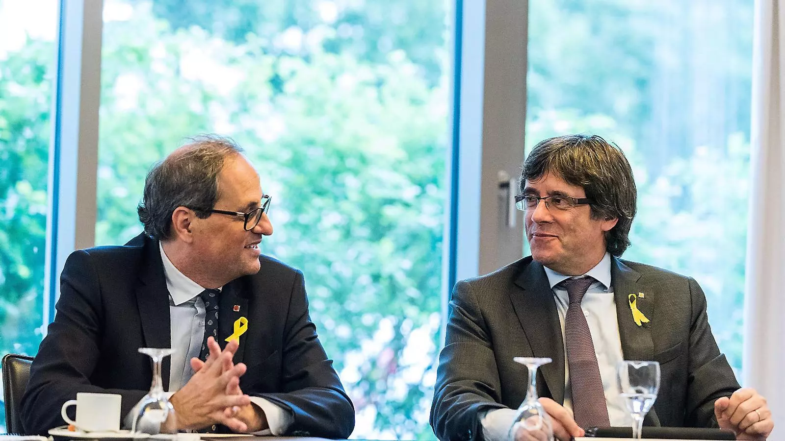 El president de la Generalitat, Quim Torra, i l’expresident Carles Puigdemont es van reunir ahir en un hotel de Berlín per abordar la situació política a Catalunya, que té el principal punt d’interès en la reunió imminent entre Torra i el president espanyol, Pedro Sánchez.