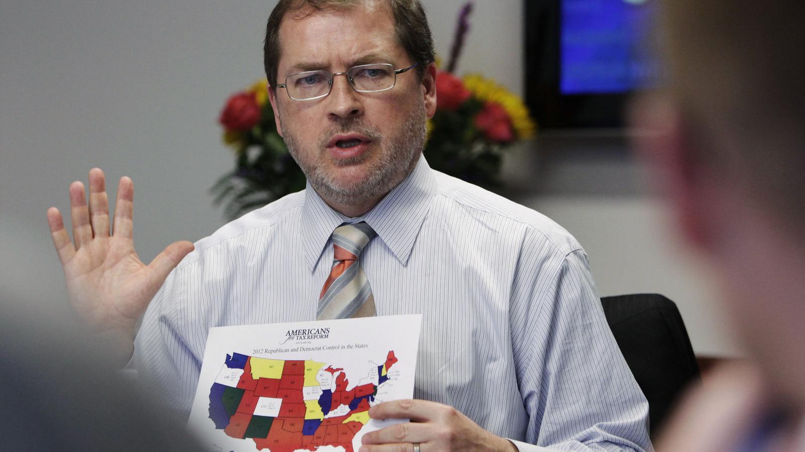 Grover Norquist va aconseguir el 1985 que els legisladors republicans es comprometessin a no apujar mai els impostos.