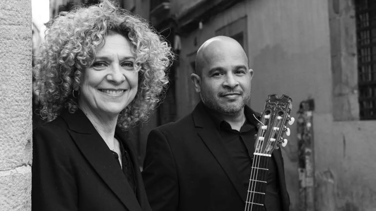La cantant Carme Canela i el guitarrista Jurandir Santana.