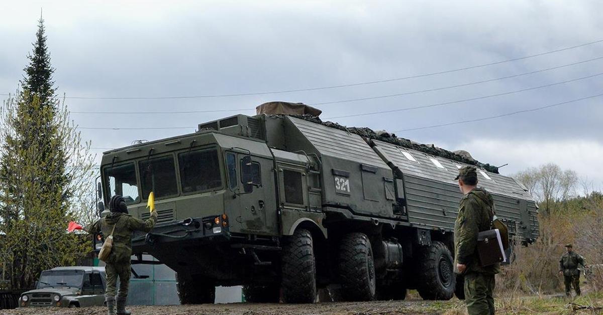 Russia-Belarus Missile Move: Nuclear Escalation?