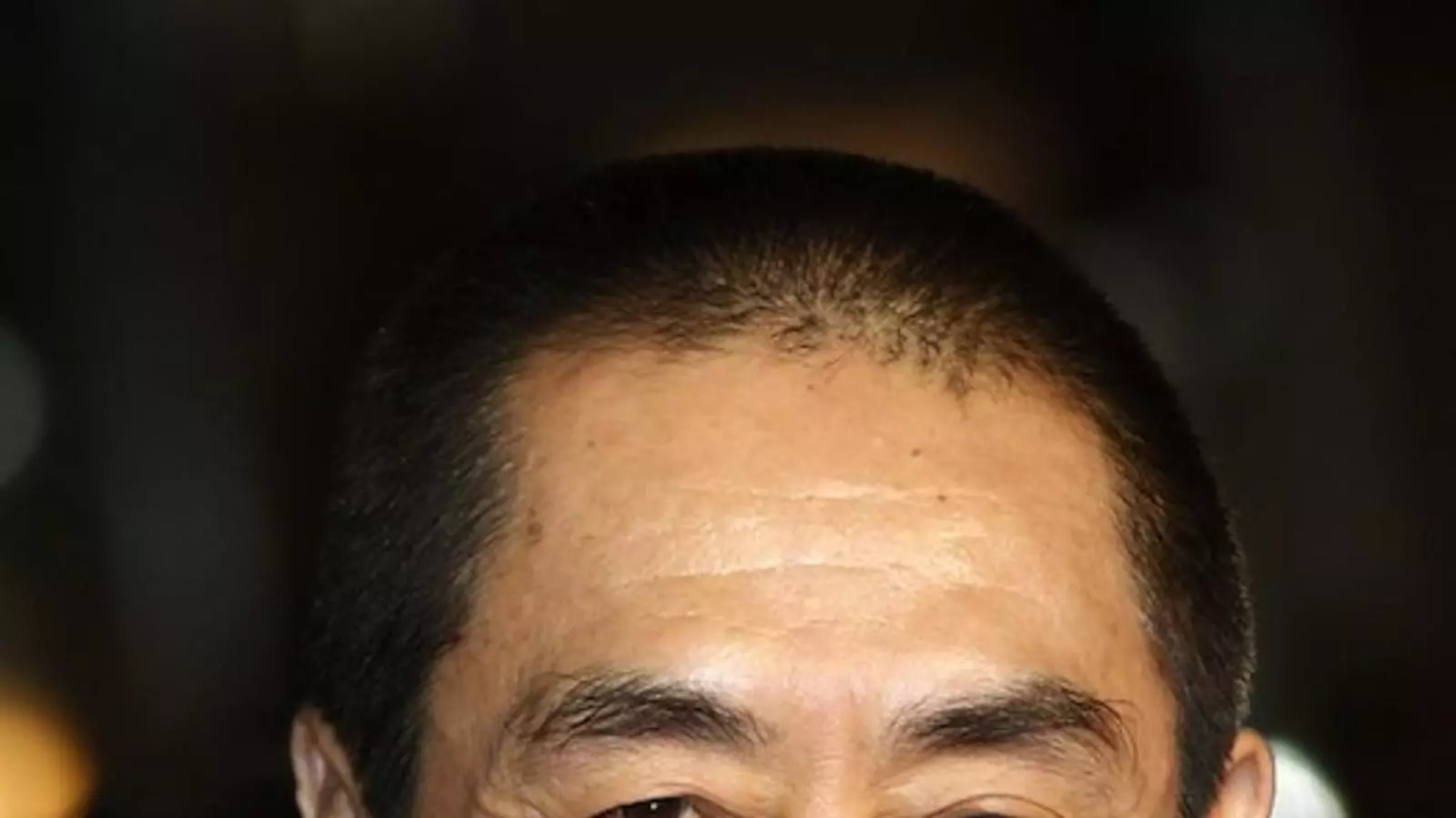 El director xinès Zhang Yimou durant l'estrena de "Coming Home" al Festival de Cine de Canes / EFE GUILLAUME HORCAJUELO