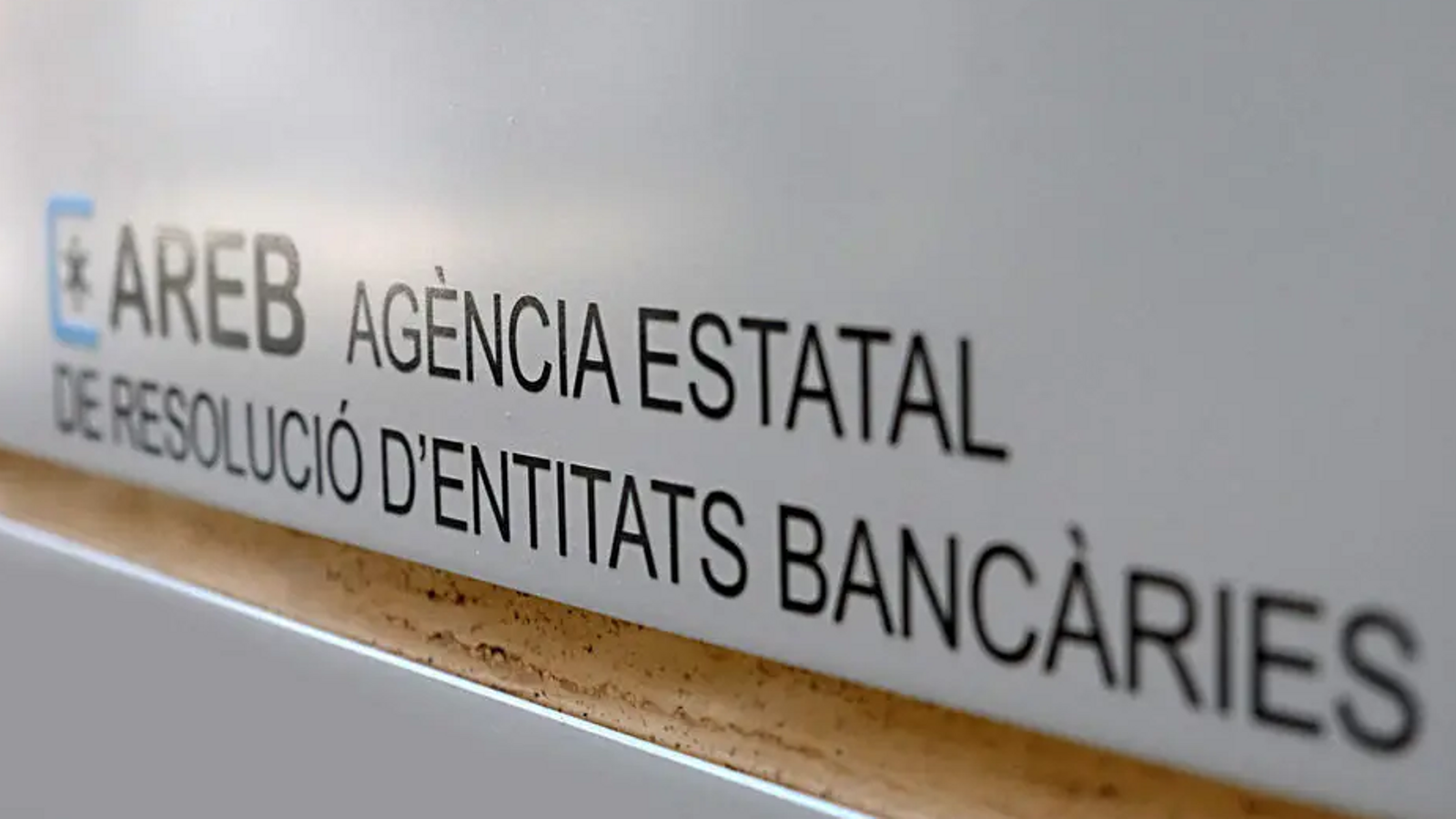 L'Agència Estatal de Resolució d'Entitats Bancàries (AREB).
