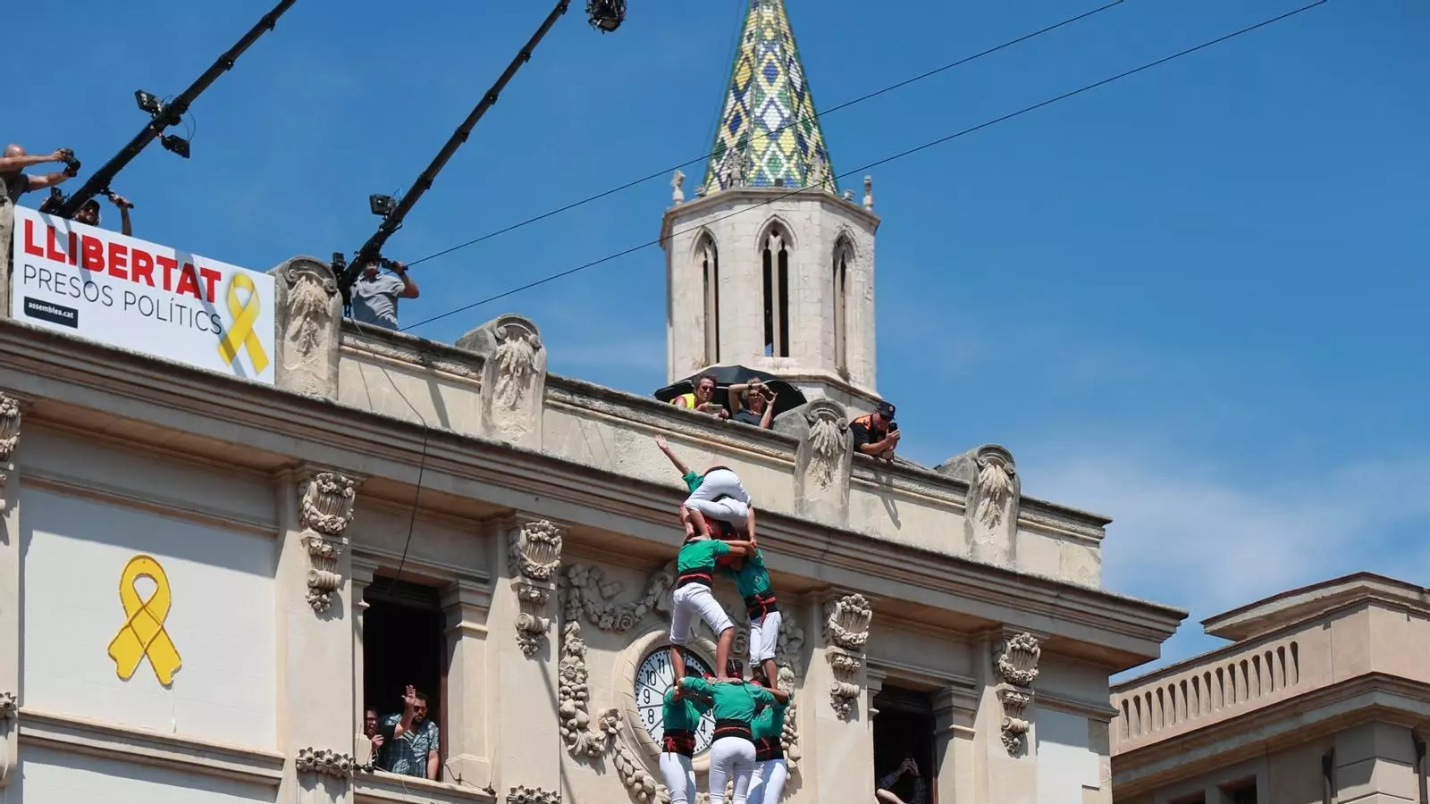 Els Castellers de Vilafranca carreguen el 3d10fm a primer ronda