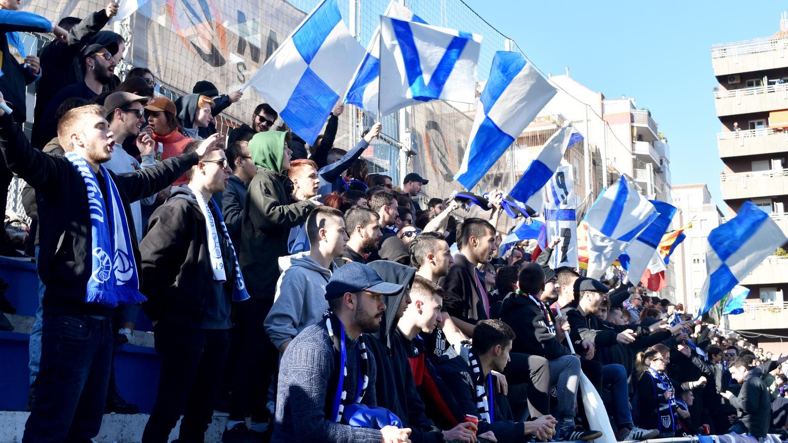 La grada del Nuevo Cerdeña