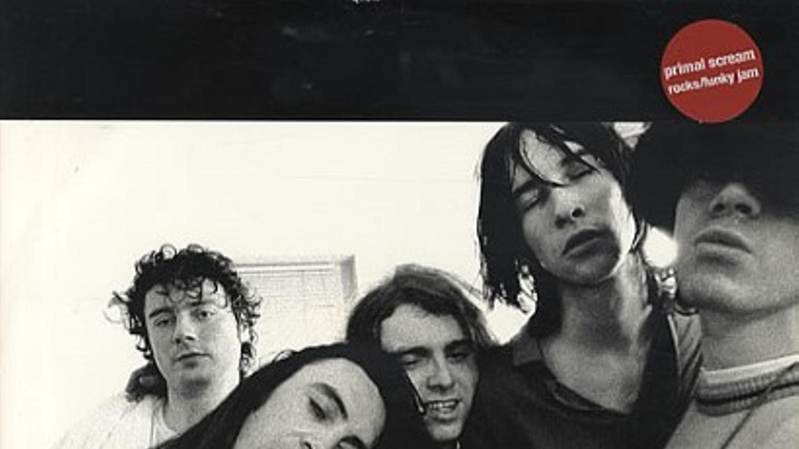 Robert Young, segon per l'esquerra, en la portada del single 'Rocks' de Primal Scream