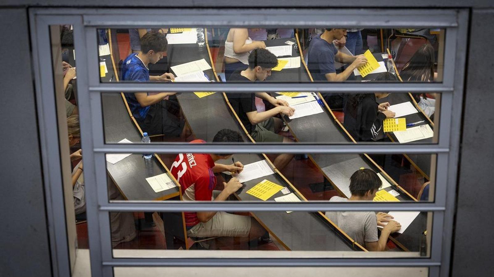 University entrance exam (PAU) at the Ciutadella Campus of Barcelona, on June 9th.
