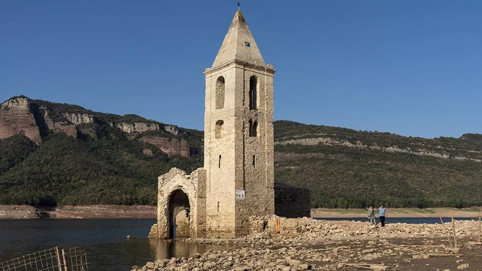 Una imatge recent dels efectes de la sequera al Pantà de Sau