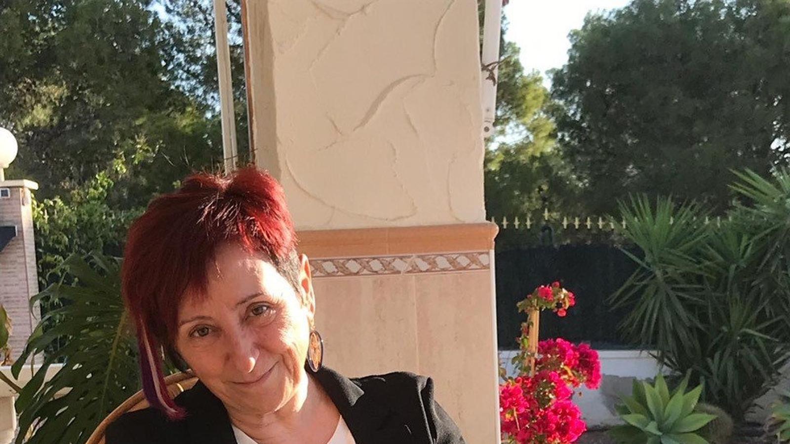 Elia Barceló, escriptora “Els gats veuen coses que nosaltres no veiem”