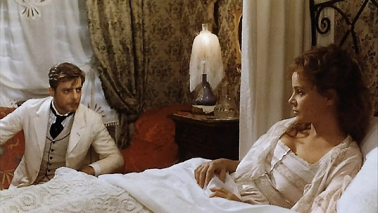Una frame de L’innocent, la versió que va portar al cinema el 1976 Luchino Visconti.