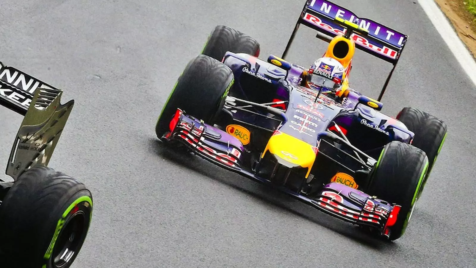 Daniel Ricciardo, durant el GP d'Hongria / SRDJAN SUKI / EFE