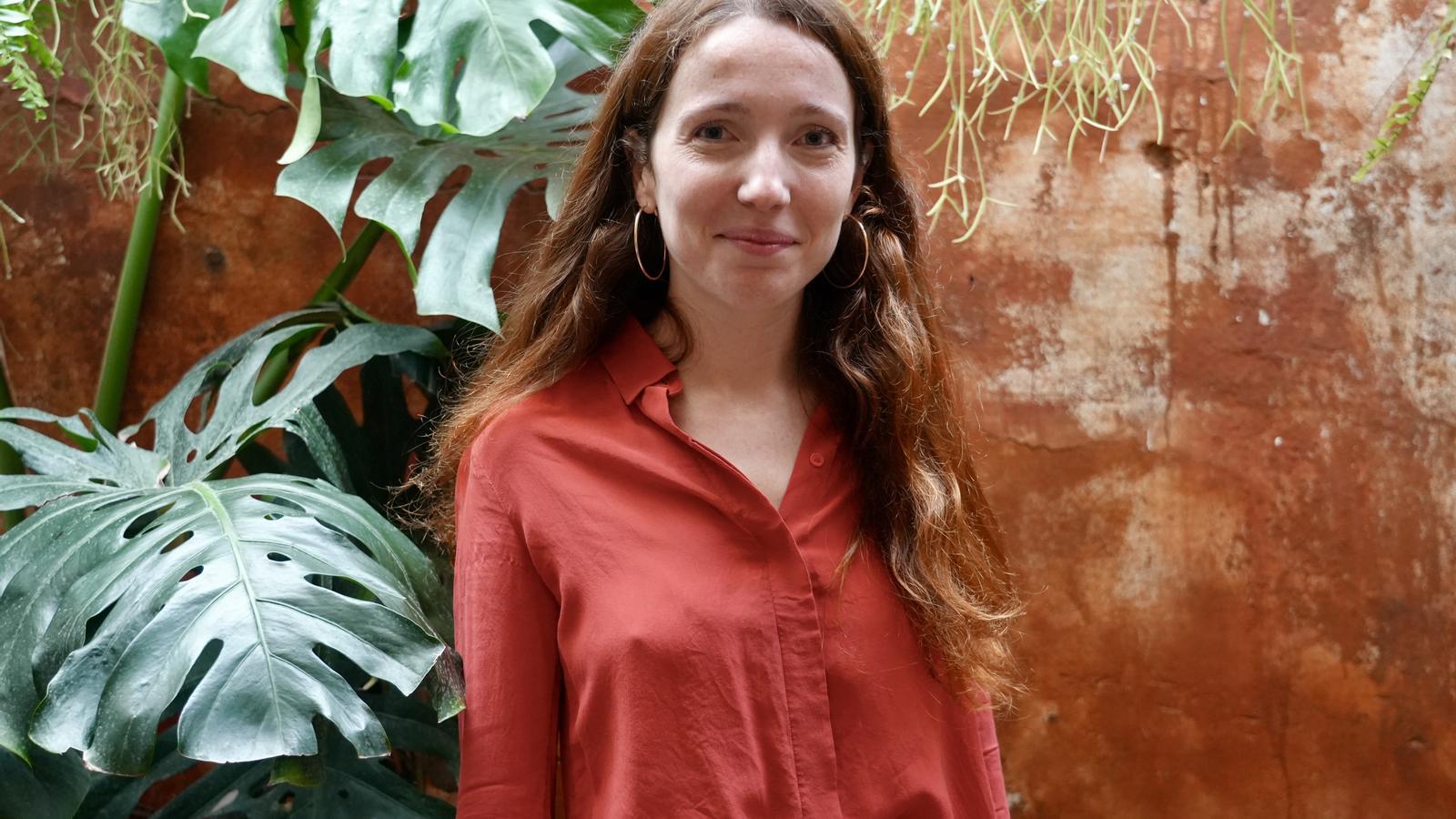 Portrait of the journalist and writer Laura Galve, author of 'Dime, niña bonita'