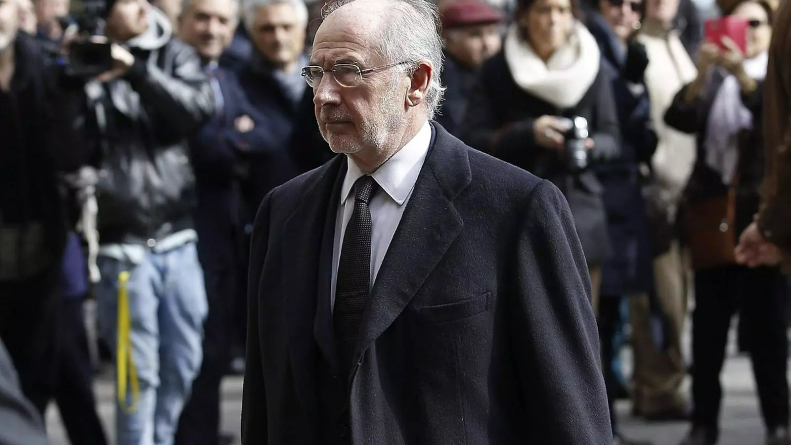 CONTRADICCIÓ
Rodrigo Rato va declarar al jutge que mai havia parlat de les targetes amb Verdú.