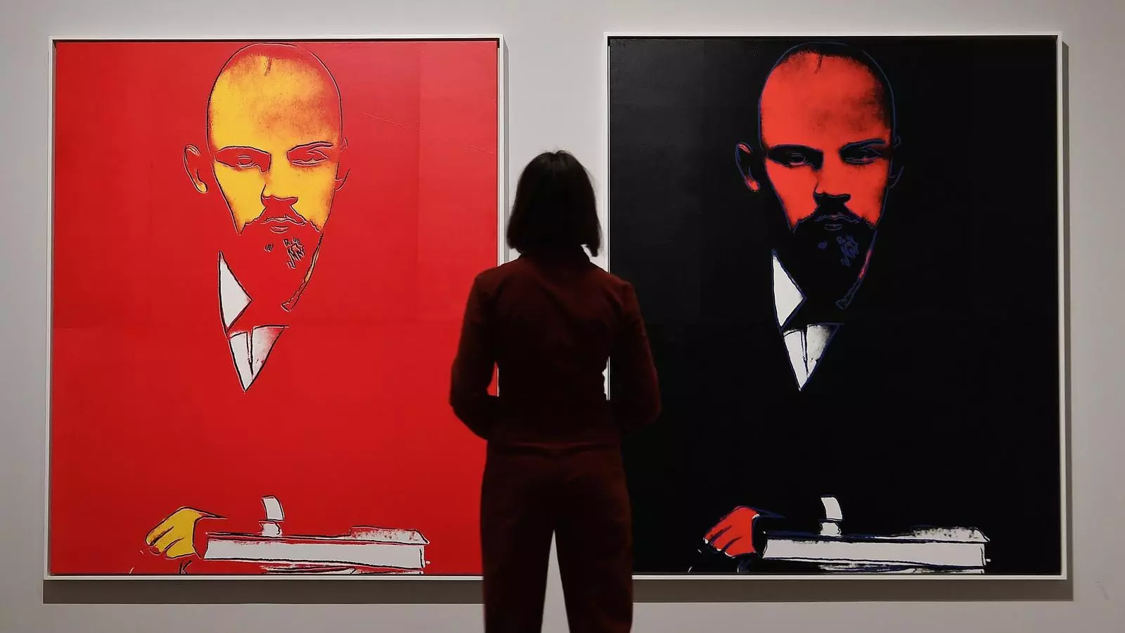 Dos retrats de Lenin a la gran retrospectiva que la Tate Modern dedica a l'artista