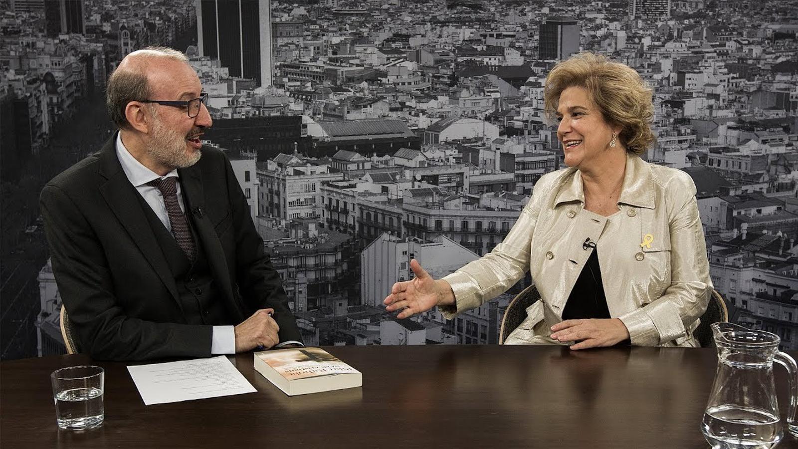 Entrevista d'Antoni Bassas a Pilar Rahola