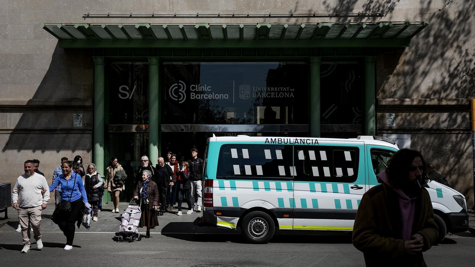 The entrance of the Hospital Clínic of Barcelona