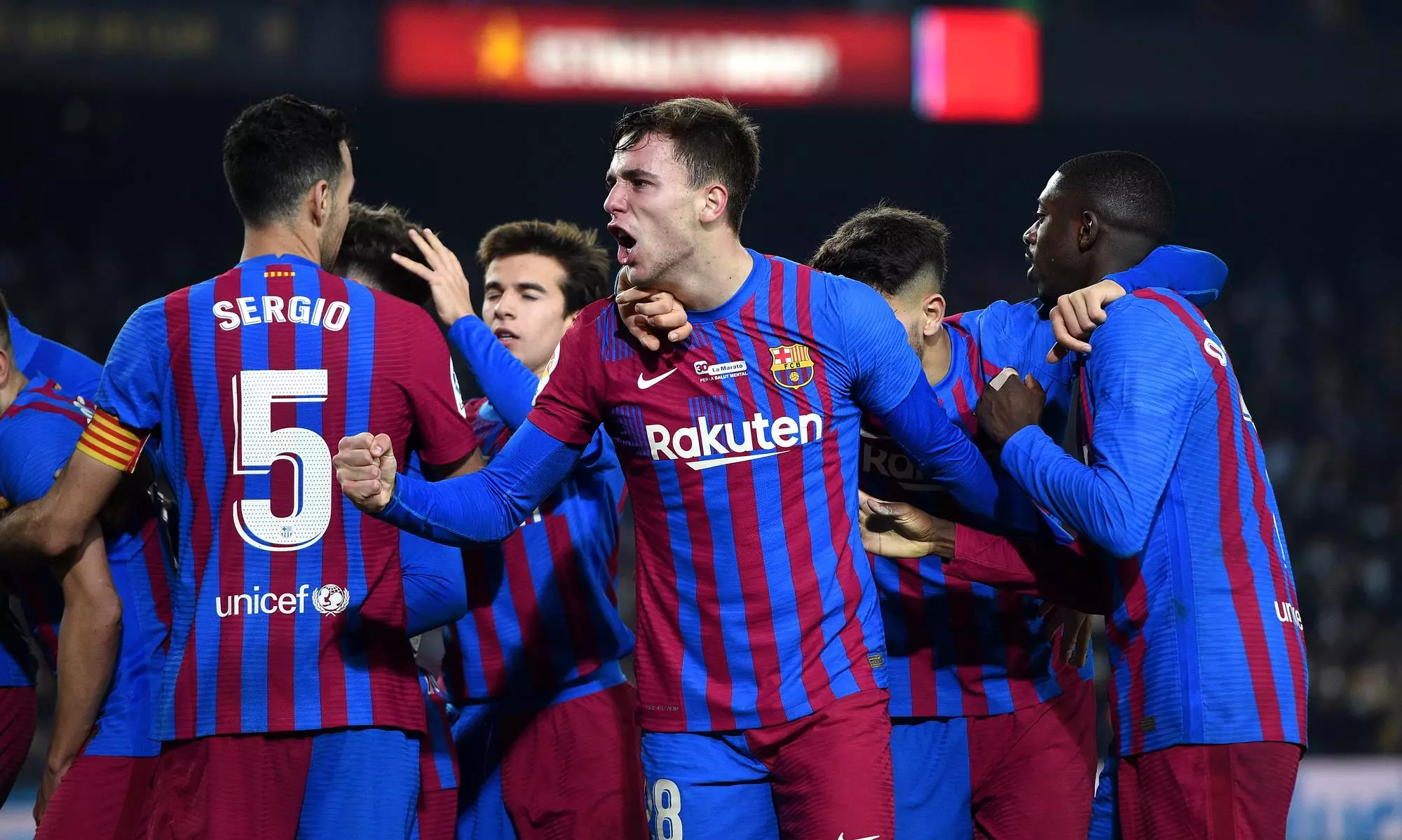 Nico celebrant un gol davant l'Elx