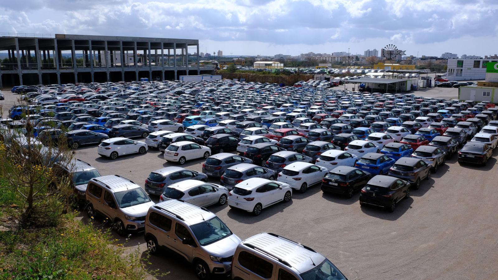 Els ‘rent a car’, mateixos beneficis que el 2019 però
 Amb 40.000 cotxes menys
